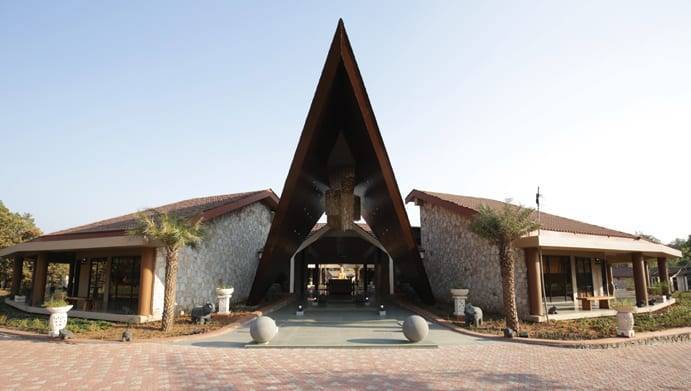 Alpha Healing Center inside